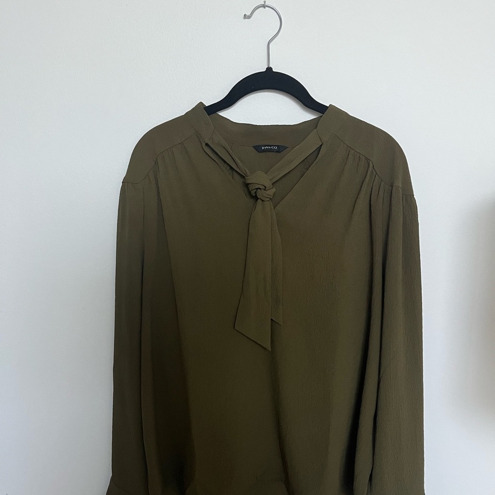 RW&CO. Olive Tie-Neck Blouse